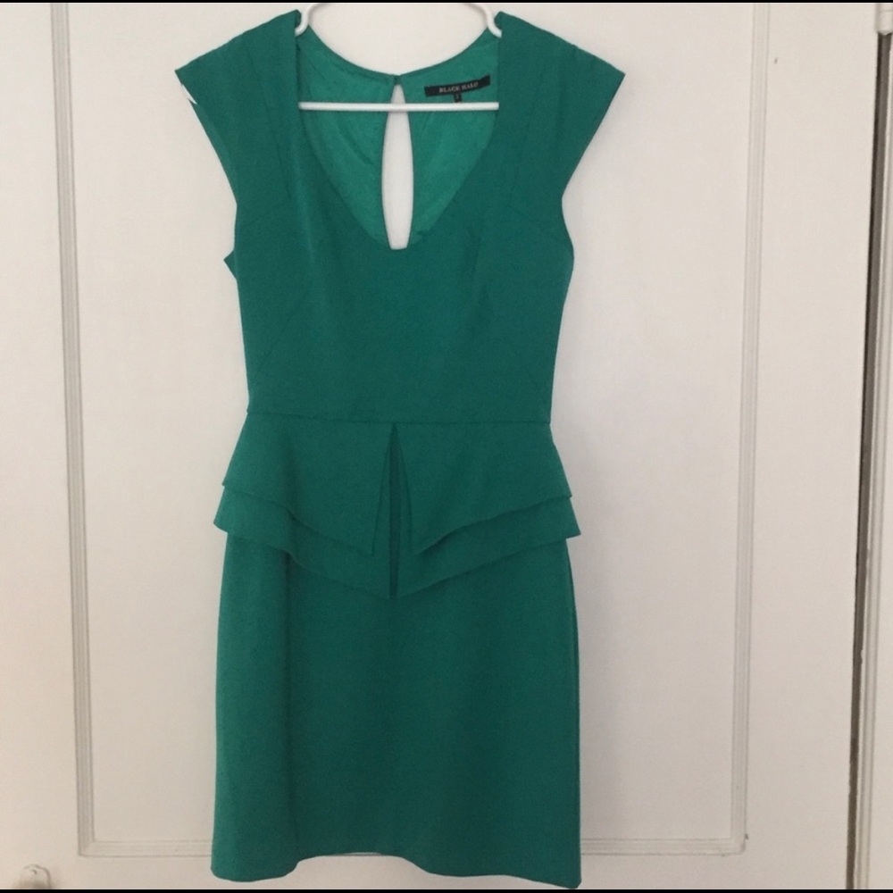 Green dress made by designer Black Halo size 2 - Picture 3 of 4